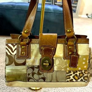 Vintage Coach quilted prints leather and fabric handbag